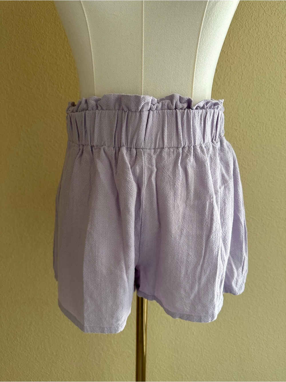 Linen Blend Lilac High-Waist Shorts